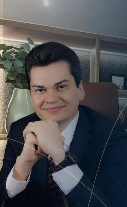 Dr. Marcus Vinícius Andrade Souza